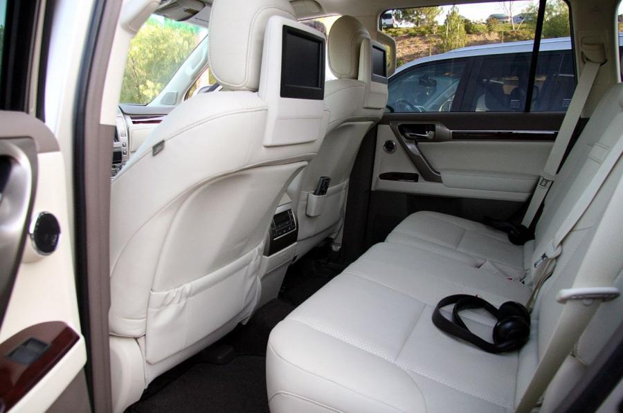  Lexus GX460 2010 года  (фото 17 из 153)